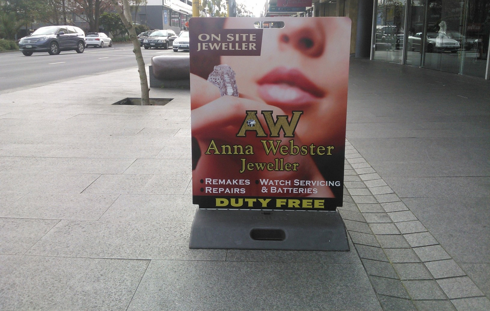 anna_webster_pavement_sign